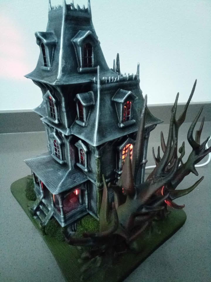 Halloween Haunted Mansion Lamp