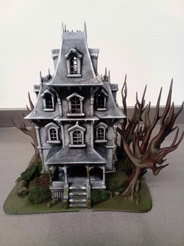 Halloween Haunted Mansion Lamp